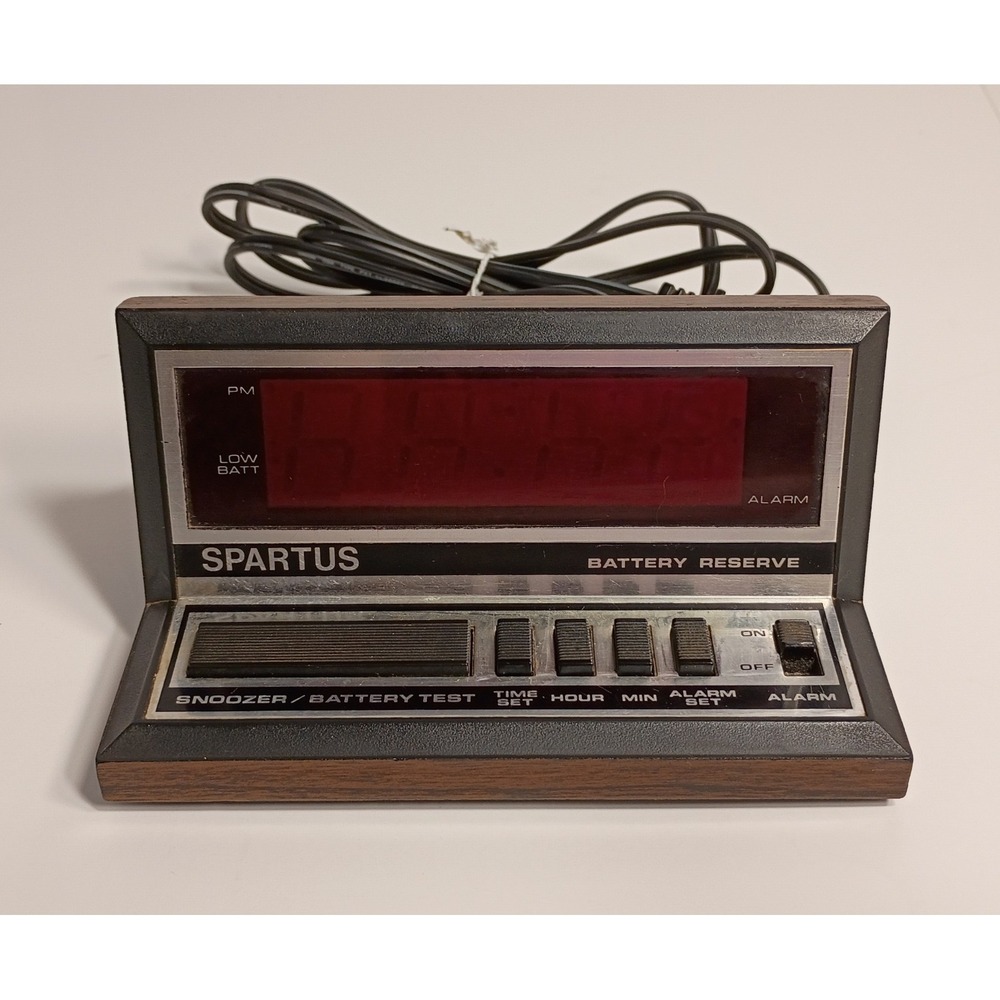 Working Vintage Spartus Digital Alarm Clock Model‎ 1140 Faux Wood - Picture 2 of 11